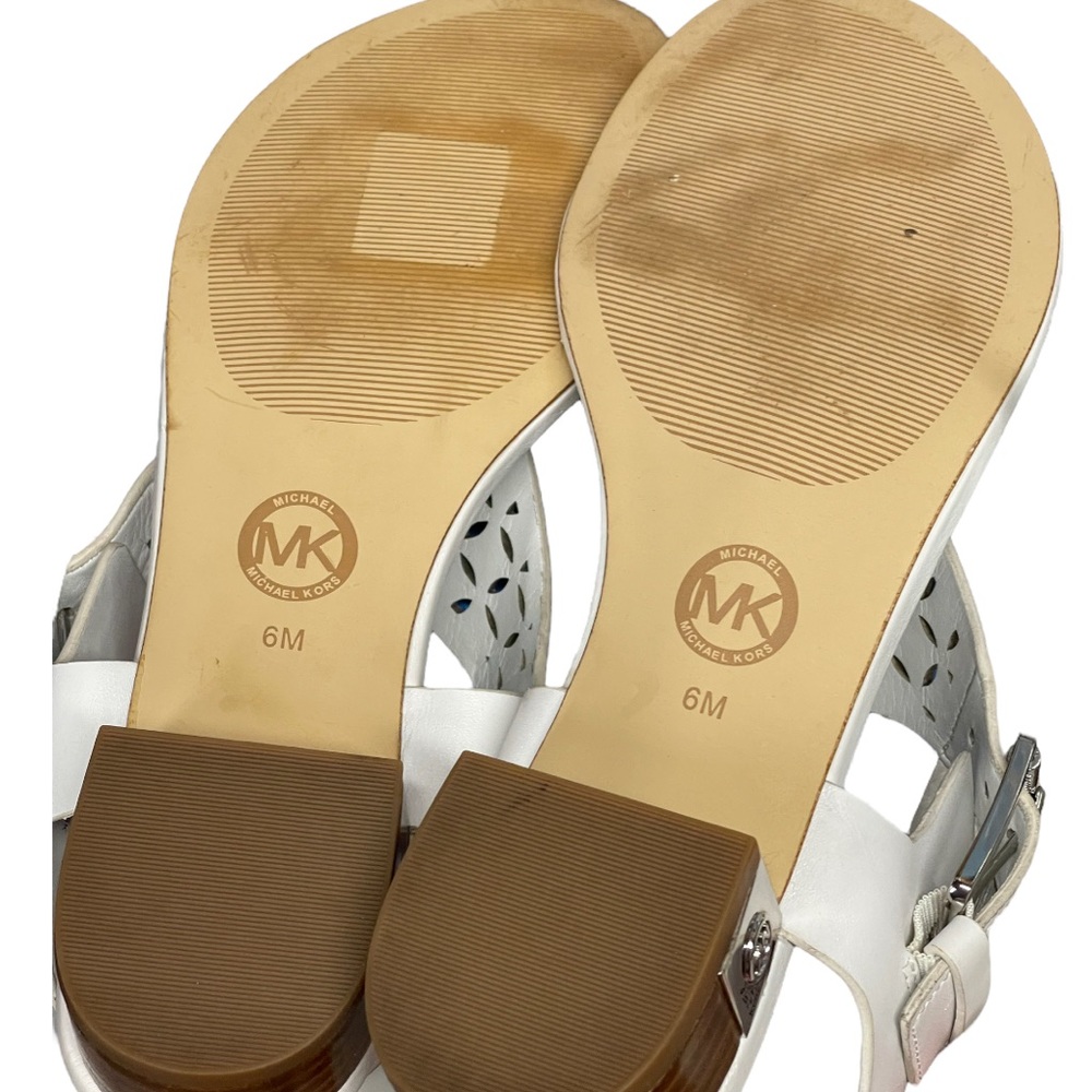 Michael Kors London Thong Sandals - Picture 2 of 5